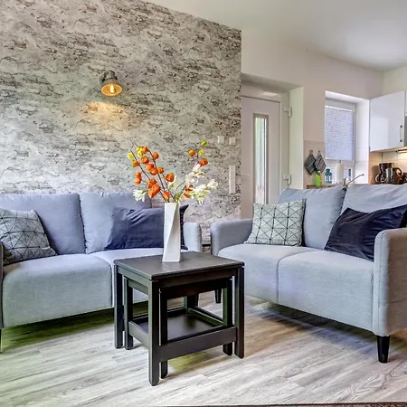 Haus Fueuertoorn Mit Fass-sauna Tatil Evi